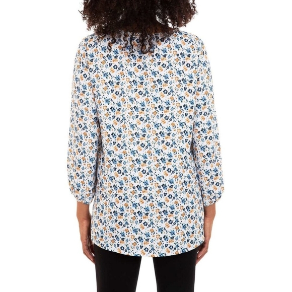 Mario Serrani‎  Floral Blouse - Picture 2 of 7